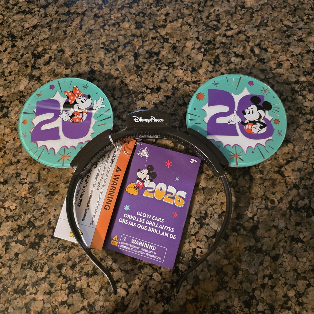 Disney Glow Ears Headband - Green and Black